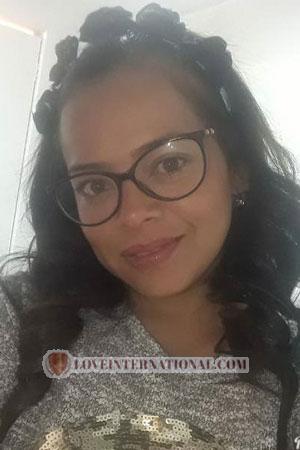 181685 - Martha Age: 42 - Colombia