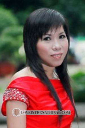 210319 - Thi Thu Thuy Age: 50 - Vietnam