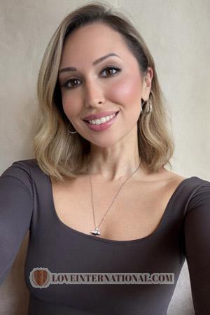 221890 - Alina Age: 36 - Ukraine